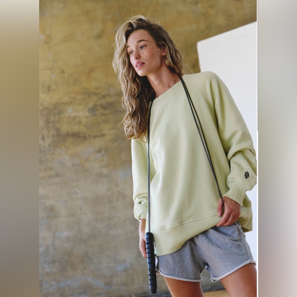 NWT Free People Movement A Cut Above sweatshirt in moss - XS